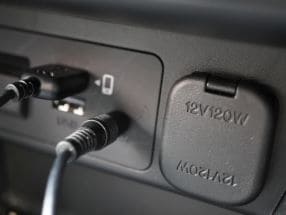 ACC電源モードのバッテリー上がりの原因になる使い方