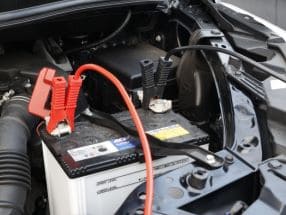 原因が不明なバッテリー上がり