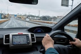 バッテリーの寿命を縮める車の使い方と対策