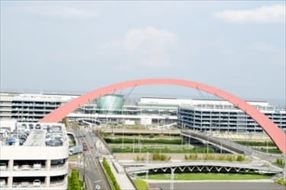 羽田空港駐車場で故障