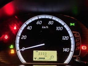 メーターパネル点灯