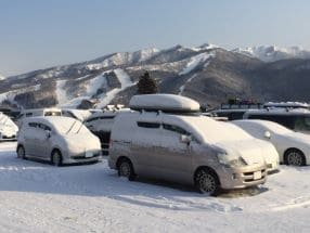 スキー場へ行ってからのバッテリー上がり対策