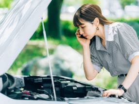 バッテリー上がり兆候後エンジンがかからない